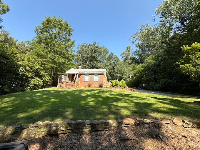 Lawn care company Birmingham AL